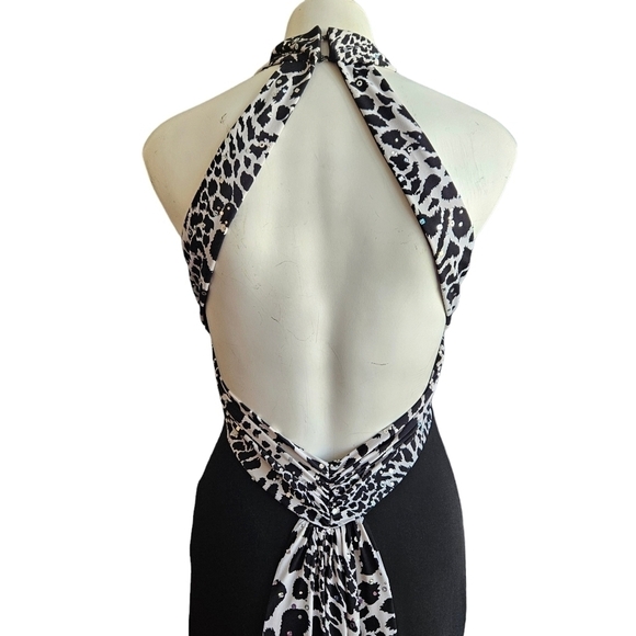 ZUM ZUM Black White Animal Print Gown Sz 3/4 Halter Open Back Dark Romantic - Picture 4 of 6